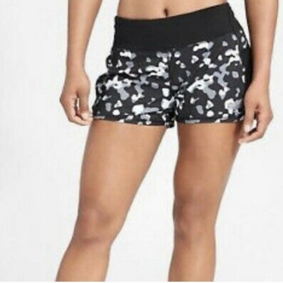ATHLETA LEOPARD READY SET GO SHORT BLACK GREY WHITE SIZE M - Picture 15 of 16
